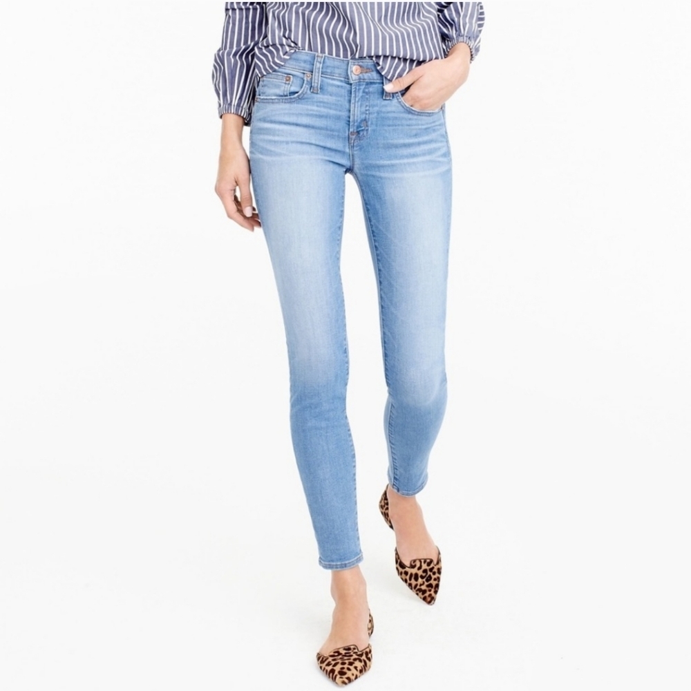 J. Crew Stretch Mid-rise Light Wash Jeans Size 25